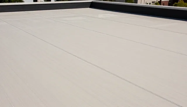 材料升级视角下的旧屋面翻新工程选型关注点